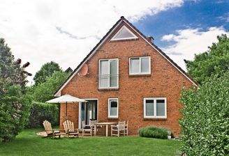 Sonniges Grundstück mit Meerbl