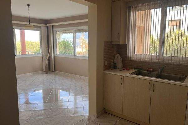 Kreta, Kalathas: Freistehendes Haus zum Verkauf in Kalathas, nur wenige Gehminuten vom Meer entfernt