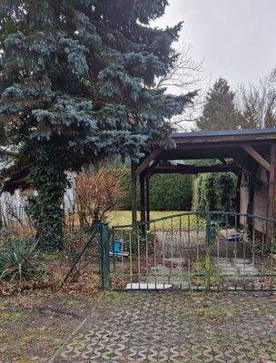 Zufahrt Grundstück.jpg