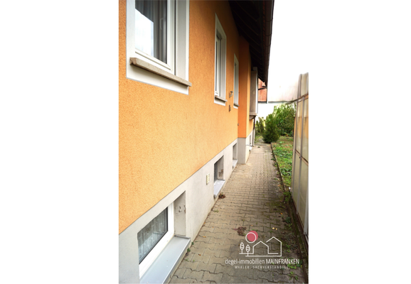 Zimmer mit Tageslicht und Heizung im Untergeschoss