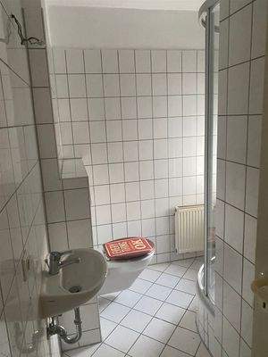 Tageslichtbad mit Dusche