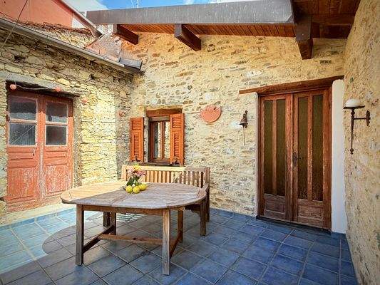 AL990_12 TERRA ITALIA IMMOBILIEN_REAL ESTATE_TESTI