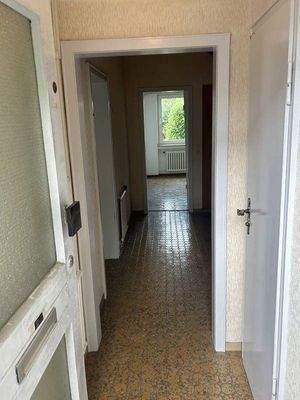 Eingang + Flur