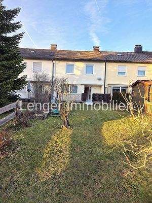 Garten und Süd-Ansicht