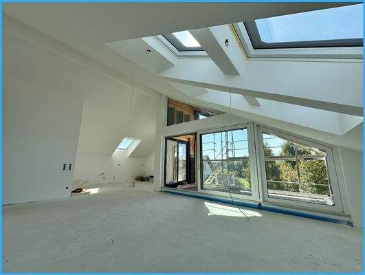 helle großzügige Räume