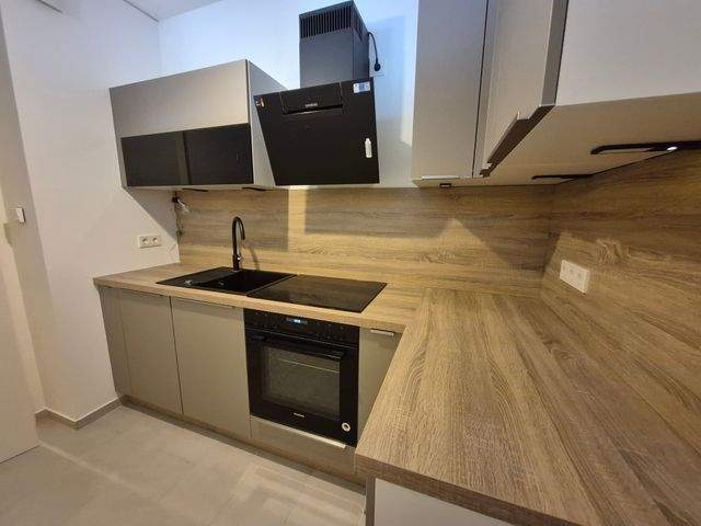 Neubau - Erstbezug - Attraktive 2- Zimmer Wohnung mit Einbauküche und Loggia zu vermieten! - Foto 2