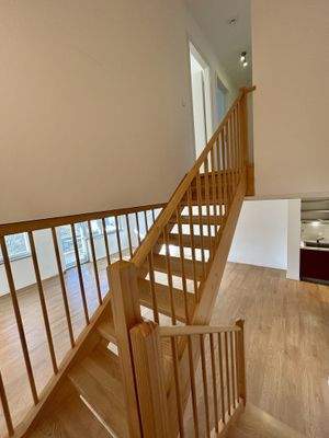 eleganter Aufgang ins DG