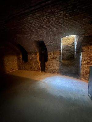 60 m2 Souterrain - gehört zu Top 23