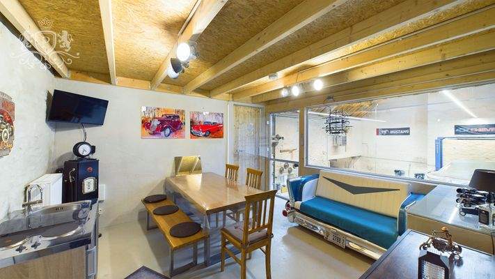 CAM01984G0-PR0443-STILL007