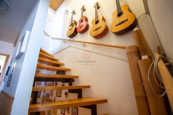 Treppe zum Dachgeschoss