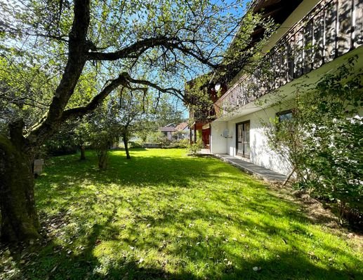 Haus mit sonnigem Südgarten