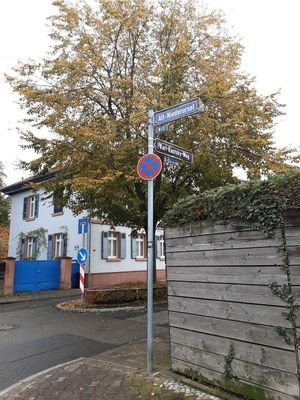Einmündung Karl-Kautsky-Weg
