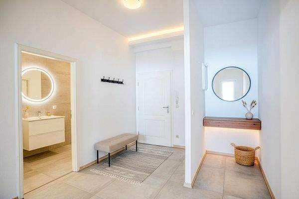 Flur digital möbliert