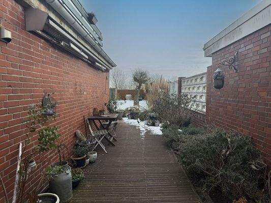 Süd-West Terrasse mit Markise 