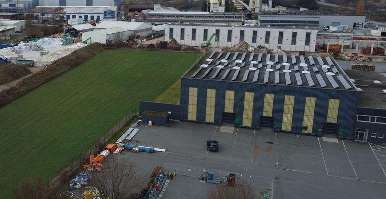 Hallenbereich 3 mit freier Grundstücksfläche (Hochregalhalle)