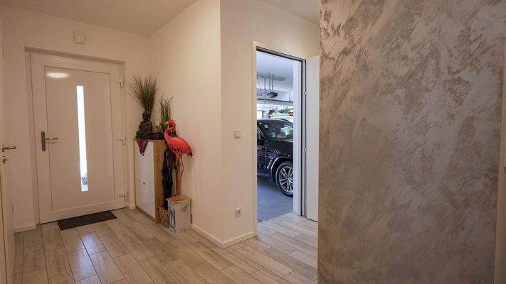 Zugang Garage und Technikraum