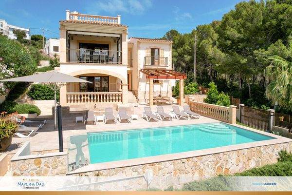 Wunderschöne Villa mit Pool