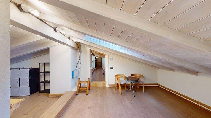 NA-072-17-Villa-di-lusso-vista-lago-a-Padenghe-del