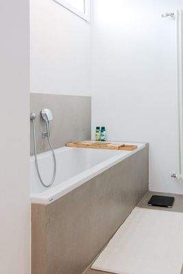 Blick Richtung Badewanne