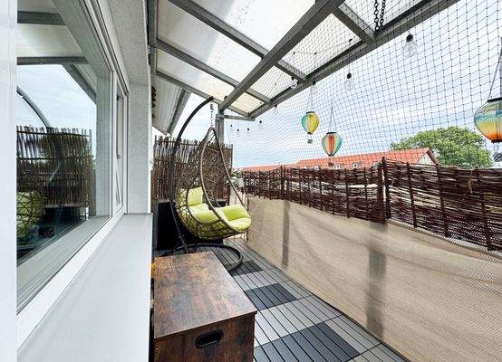 Überdachter Balkon von 2014