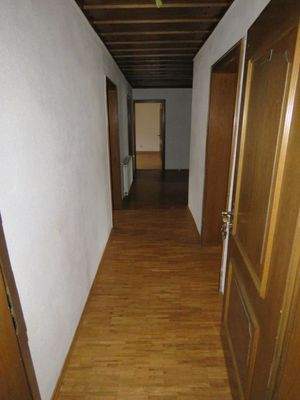 Flur 2. OG 