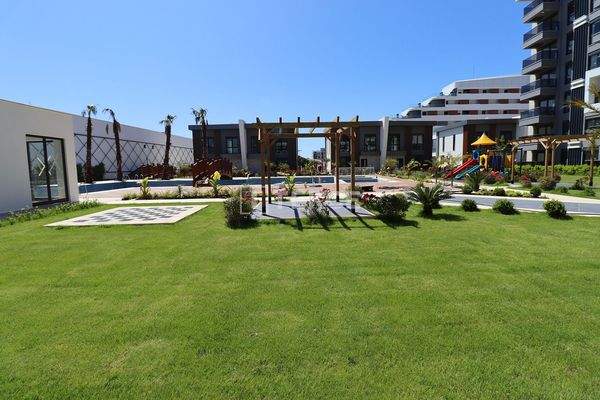 Elegant Apartments in a 2-Block Complex in Antalya Aksu Altıntaş