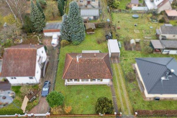 Luftperspektive des gesamten Grundstücks