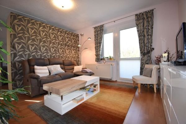 7 Wohnzimmer