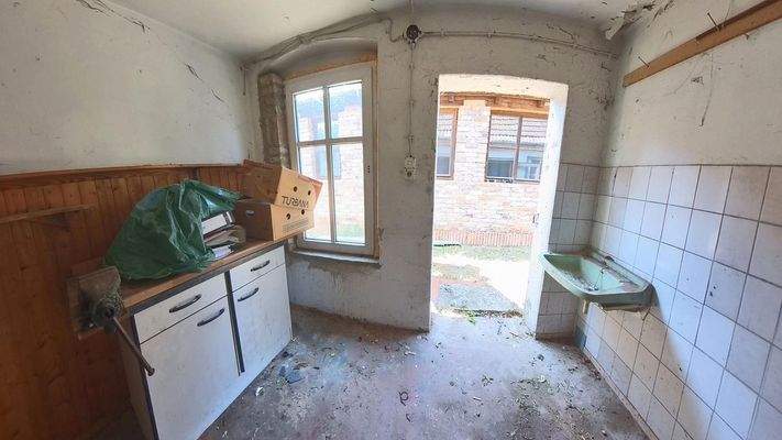 Nebengebäude Raum 1