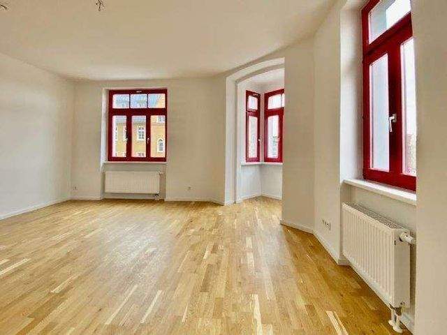 Geräumige 3-Raum-Wohnung mit Tageslichtbad - Foto 2