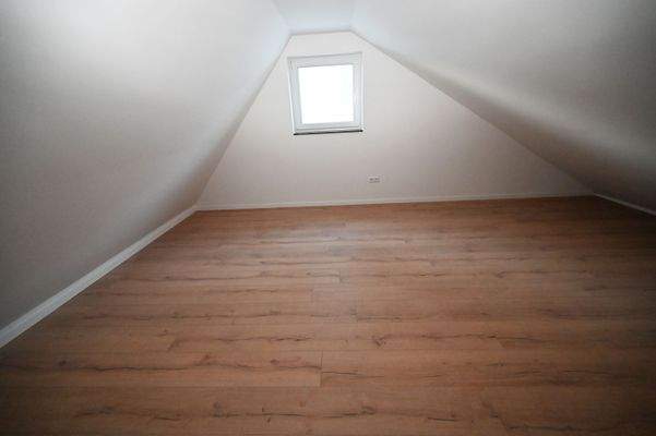 DG Studio Zimmer 4.jpg