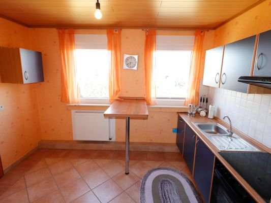 Küche Dachgeschoss mit Abstellraum