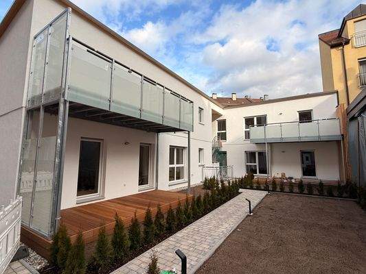 Kleines feines Neubau-Ensemble im Innenhof