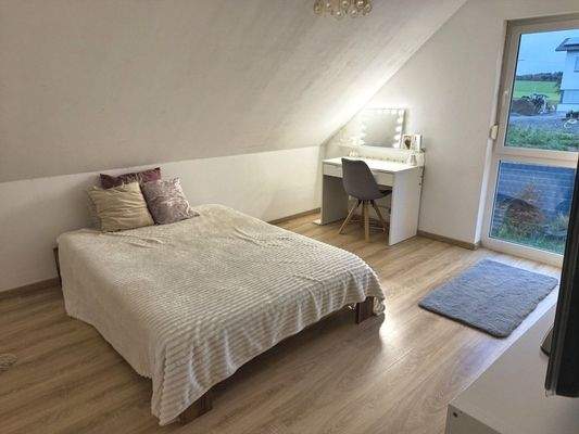 Eines von drei Zimmern