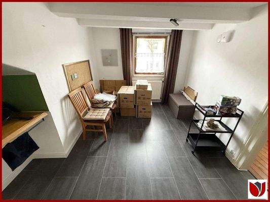 Durchgangszimmer im 1. OG