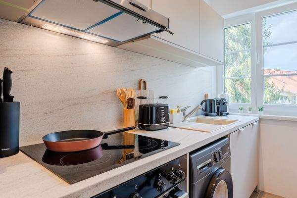 Equipped kitchen Berlin Zehlendorf apartment #65-13.jpg