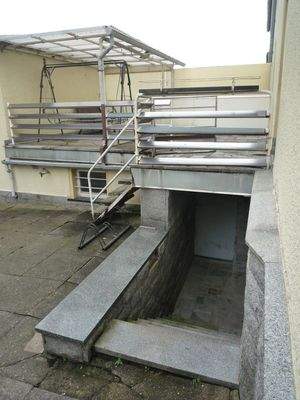 Außeneingang zum Keller