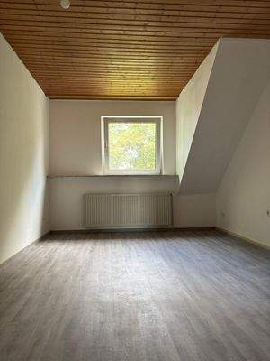 Helles Dachgeschosszimmer