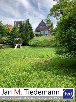 Grundstück mit Haus