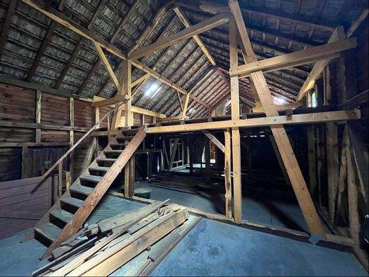 Nebengebäude Dachbereich