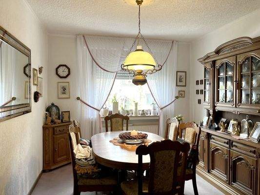 Kind jetzt Essbereich