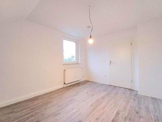 20251128_101552_resized