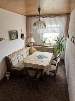 Esszimmer/Kinderzimmer B.1