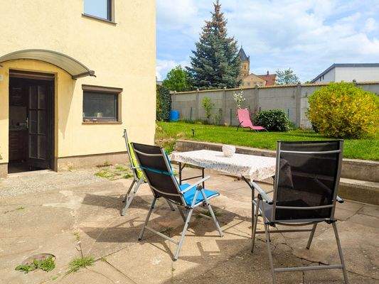 Terrasse vor dem Haus