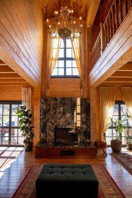 Offene Raumwirkung im Kaminzimmer 