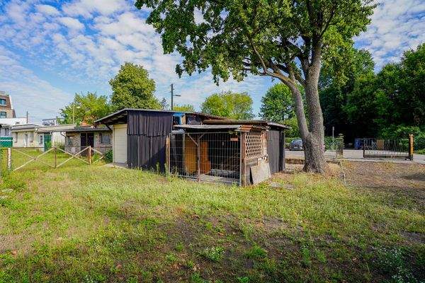 Grundstück von vorne