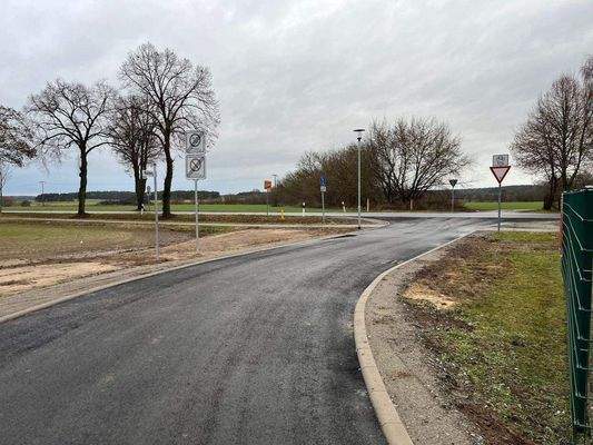 ausgebaute Straßen.jpg