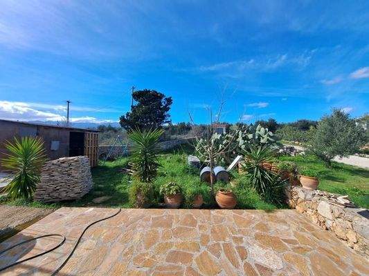 Kreta – Charmantes, 200 Jahre altes Steinhaus mit Pool, Garten und Bergblick zu verkaufen