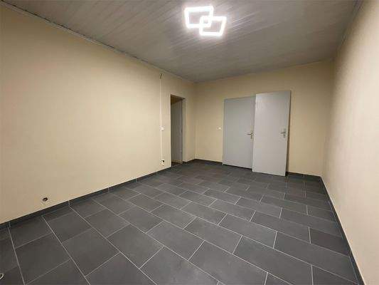 Raum_Hinter Raum _IMG_1742302036281.jpg