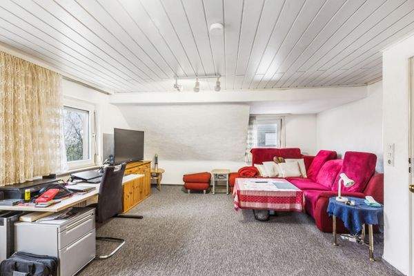 Wohnzimmer - Dachgeschosswohnung